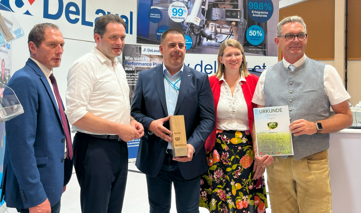 DeLaval team at AgroTier