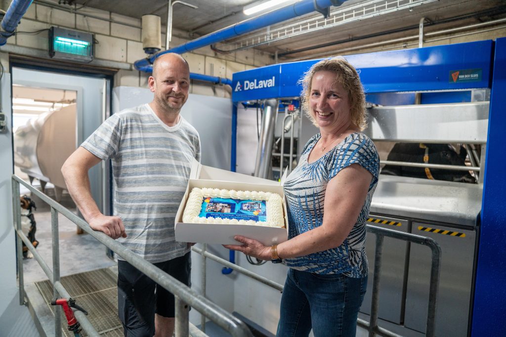 Joris and Mariska van Kempen celebrate the installation of two new DeLaval milking robots 